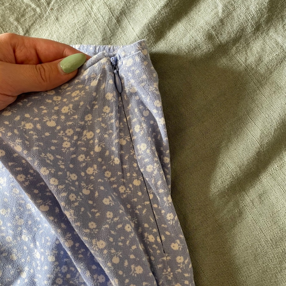 Mini skirt - Picture 4 of 5